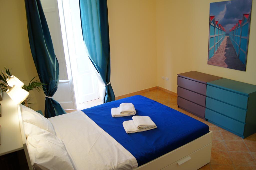Ferienwohnung La Fabbrica Del Vicere Palermo Zimmer foto