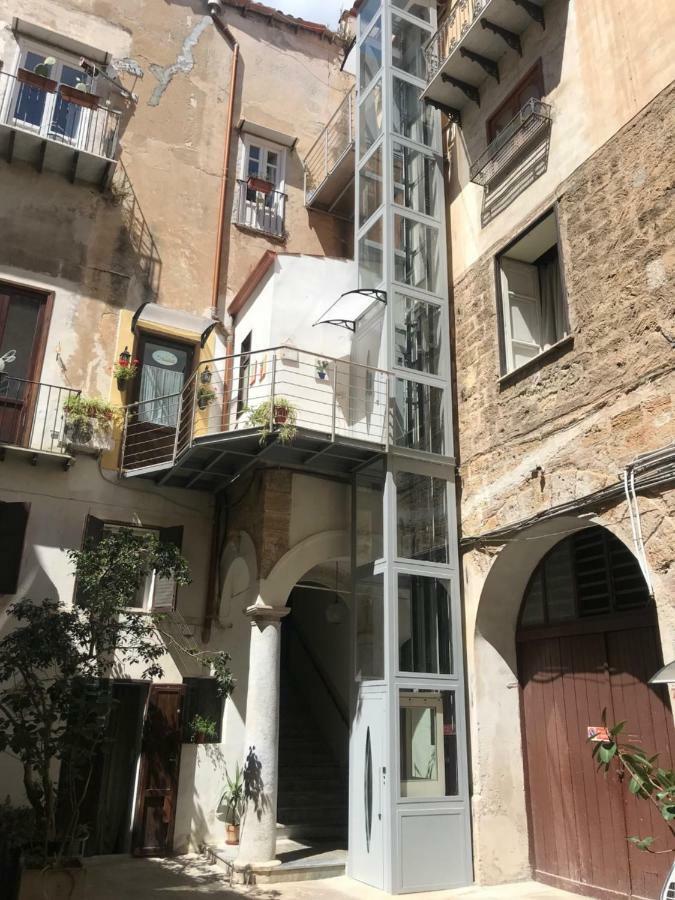 Ferienwohnung La Fabbrica Del Vicere Palermo Exterior foto